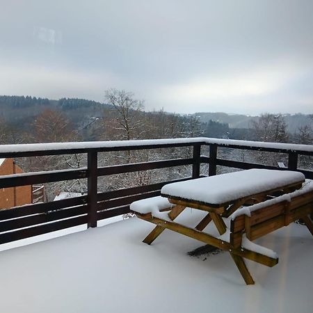 La Cabane D'Helie - Cottage En Pleine Foret - Domaine Du Bonsoy Hastiere-par-dela 외부 사진
