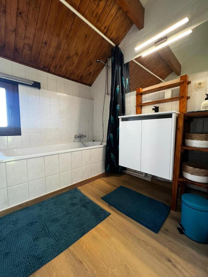 La Cabane D'Helie - Cottage En Pleine Foret - Domaine Du Bonsoy Hastiere-par-dela 외부 사진